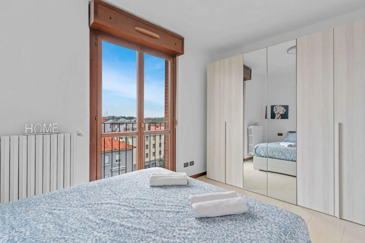 Apartment Ar 73 Loreto 2 Minutes From The Metro Milan